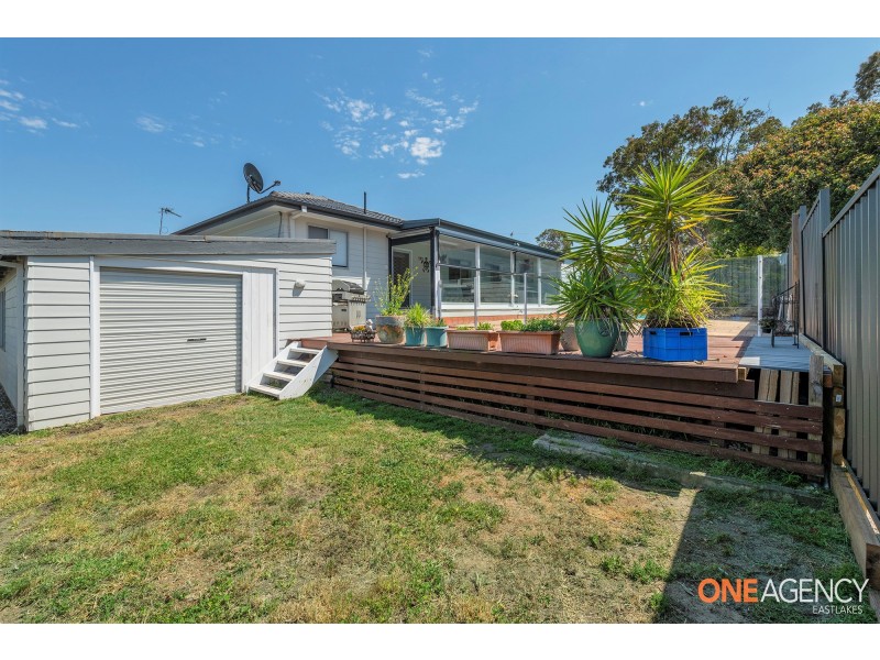 148 Macquarie Grove, Caves Beach NSW 2281