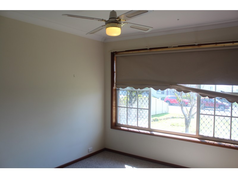 7 Berringar Road, Valentine NSW 2280