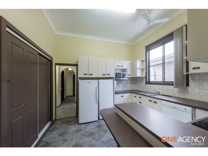 12 Macquarie Street, Swansea NSW 2281