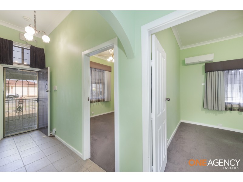 12 Macquarie Street, Swansea NSW 2281