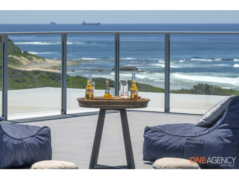 404/1 Mawson Close, Caves Beach NSW 2281