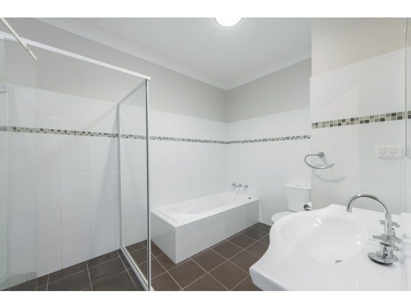 76 Railway Street, Merewether NSW 2291