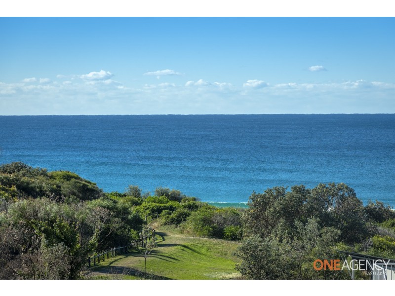 39 Seaside Circuit, Caves Beach NSW 2281