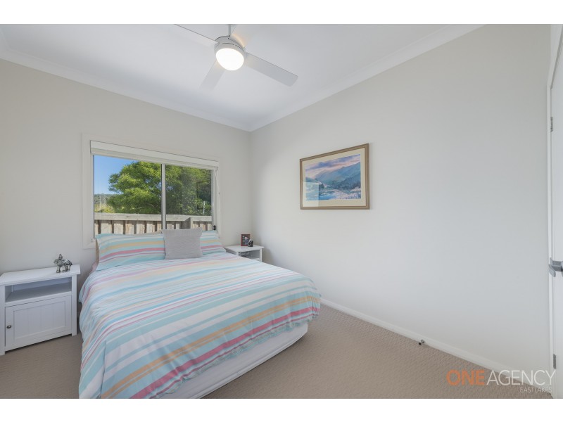39 Seaside Circuit, Caves Beach NSW 2281