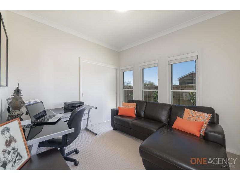 39 Seaside Circuit, Caves Beach NSW 2281