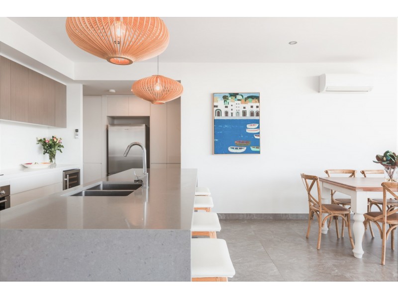 204/1 Mawson Close, Caves Beach NSW 2281