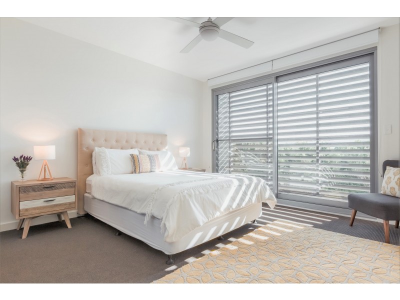 204/1 Mawson Close, Caves Beach NSW 2281