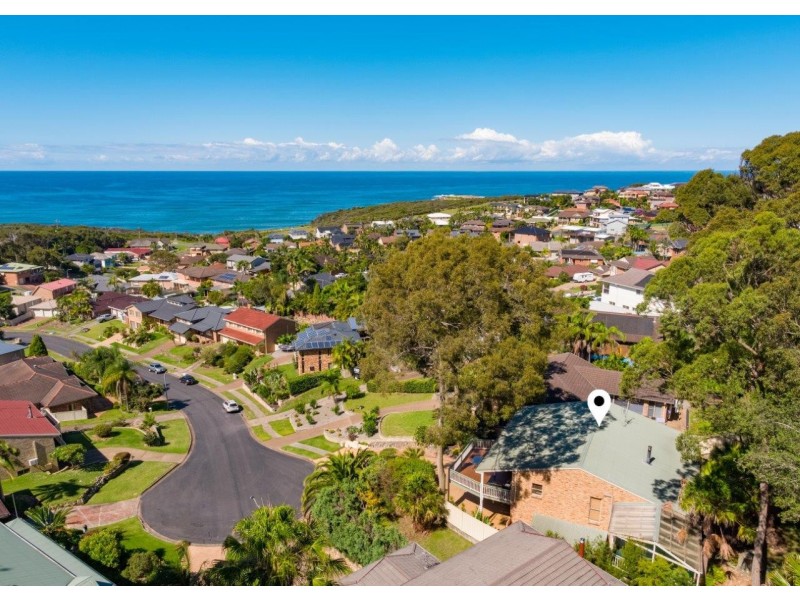 19 Aquamarine Close, Caves Beach NSW 2281