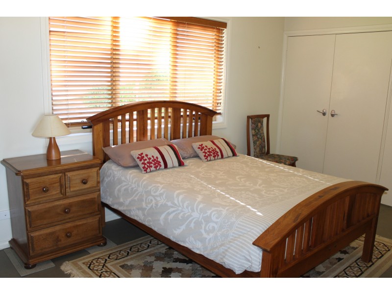 6a The Shores Way, Belmont NSW 2280