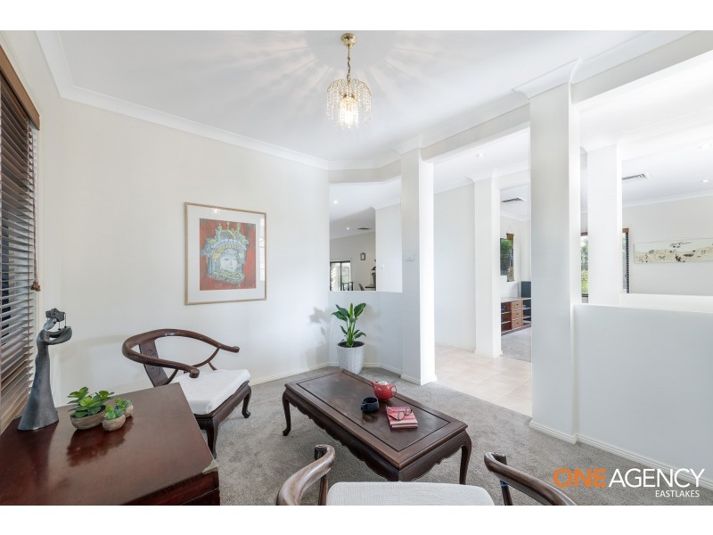 12 Seaspray Close, Caves Beach NSW 2281