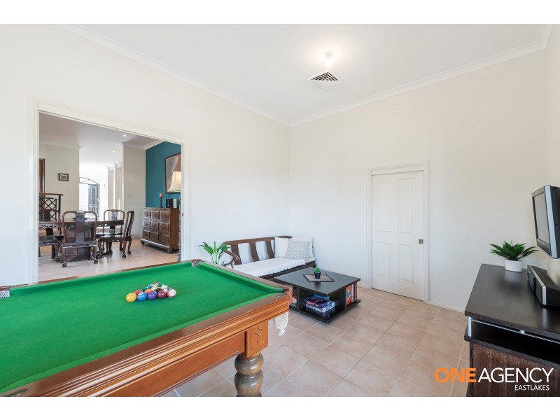 12 Seaspray Close, Caves Beach NSW 2281