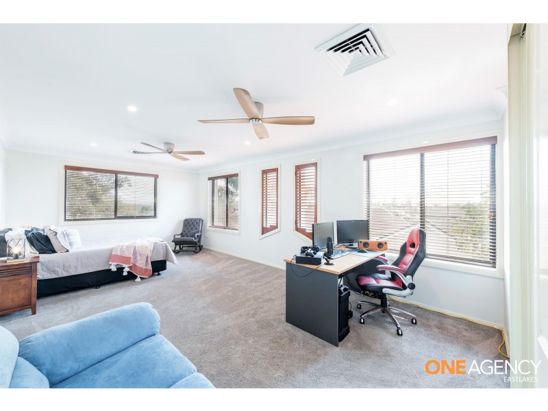 12 Seaspray Close, Caves Beach NSW 2281