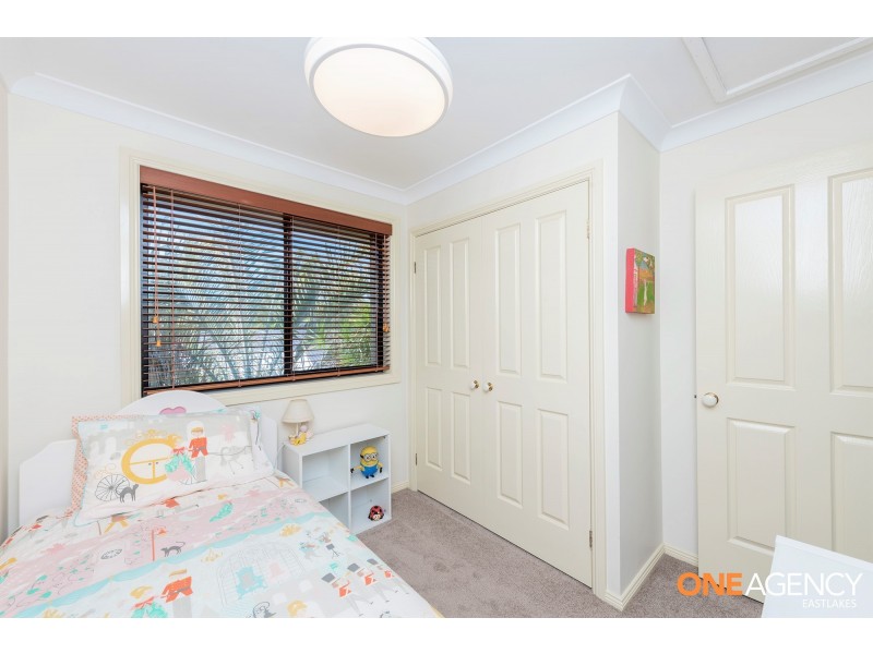 12 Seaspray Close, Caves Beach NSW 2281