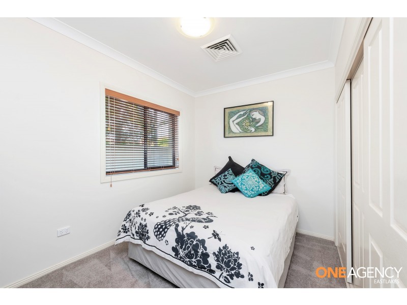 12 Seaspray Close, Caves Beach NSW 2281