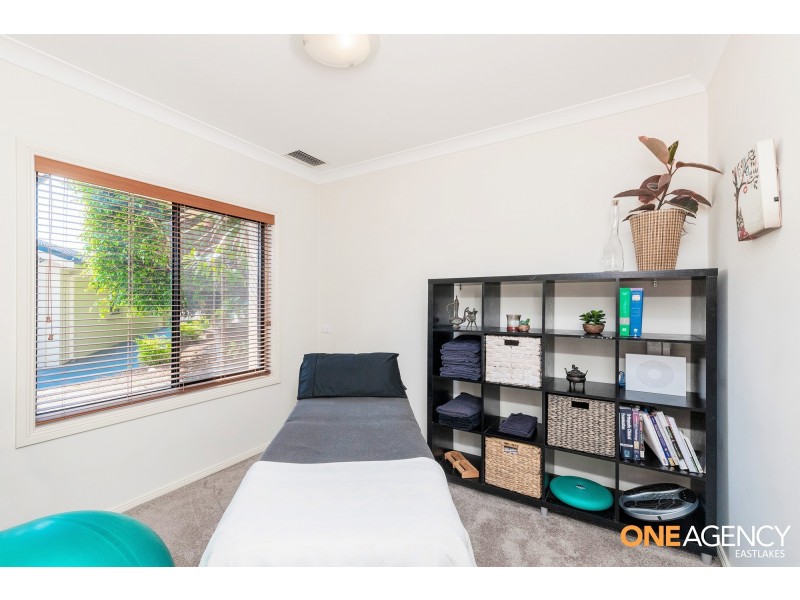 12 Seaspray Close, Caves Beach NSW 2281