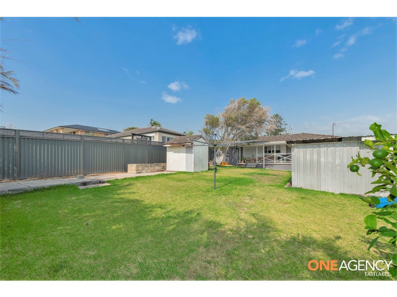 88 Macquarie Grove, Caves Beach NSW 2281