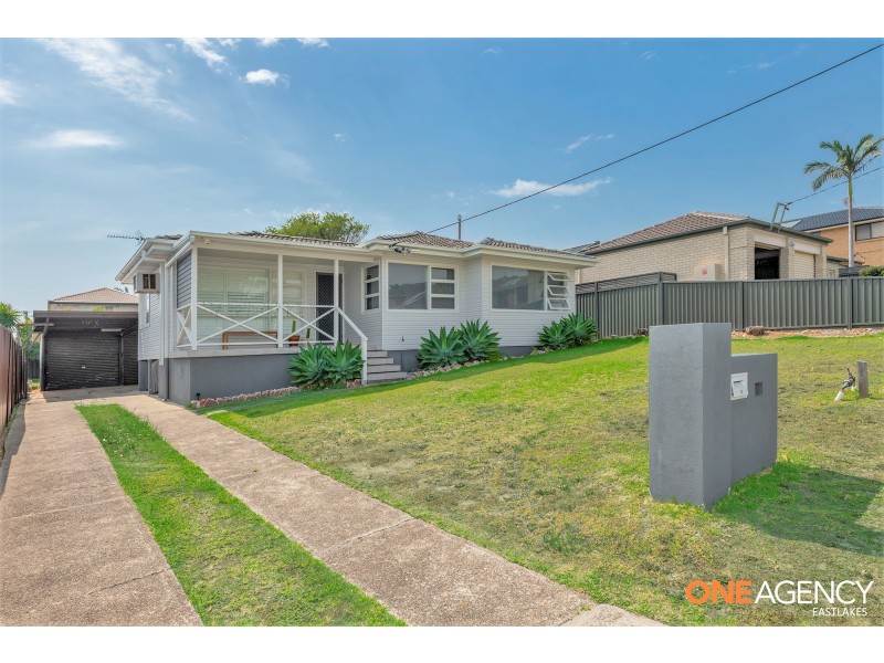 88 Macquarie Grove, Caves Beach NSW 2281