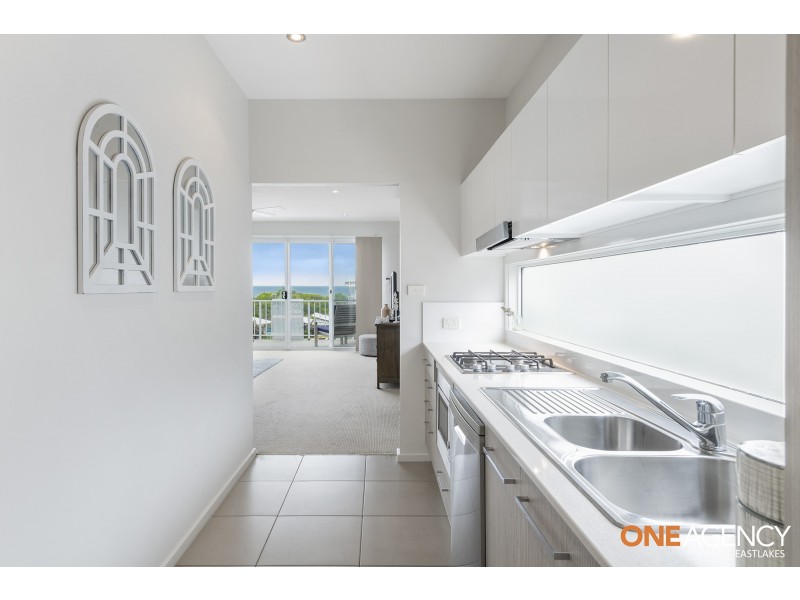 24/9 Frenchmans Way, Caves Beach NSW 2281