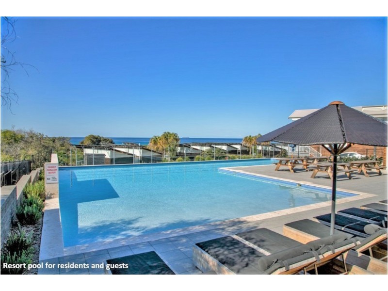 24/9 Frenchmans Way, Caves Beach NSW 2281
