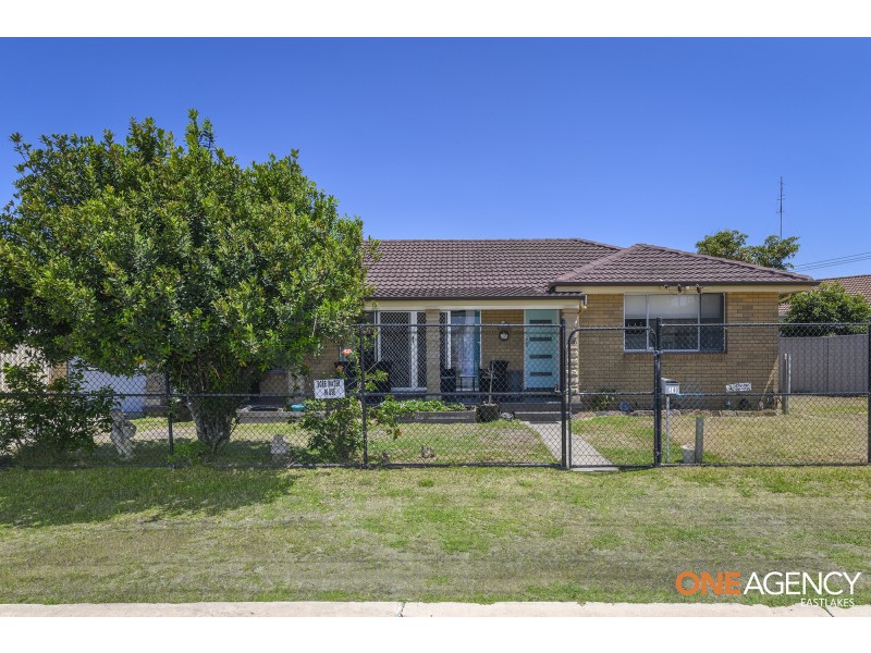 28 Pacific Highway, Blacksmiths NSW 2281
