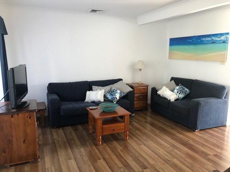 421 Currawong Circuit, Cams Wharf NSW 2281