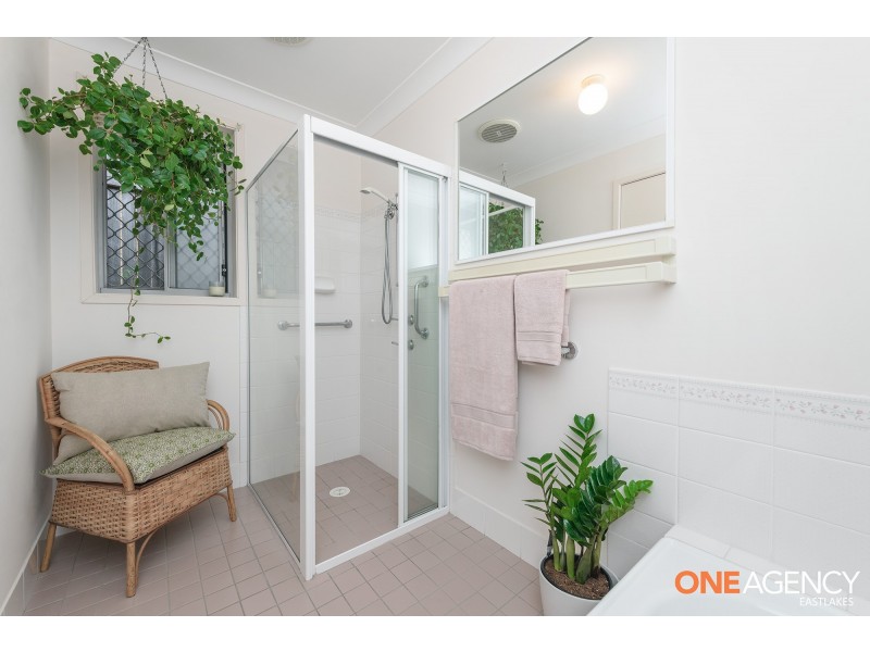 70 Pacific Street, Caves Beach NSW 2281