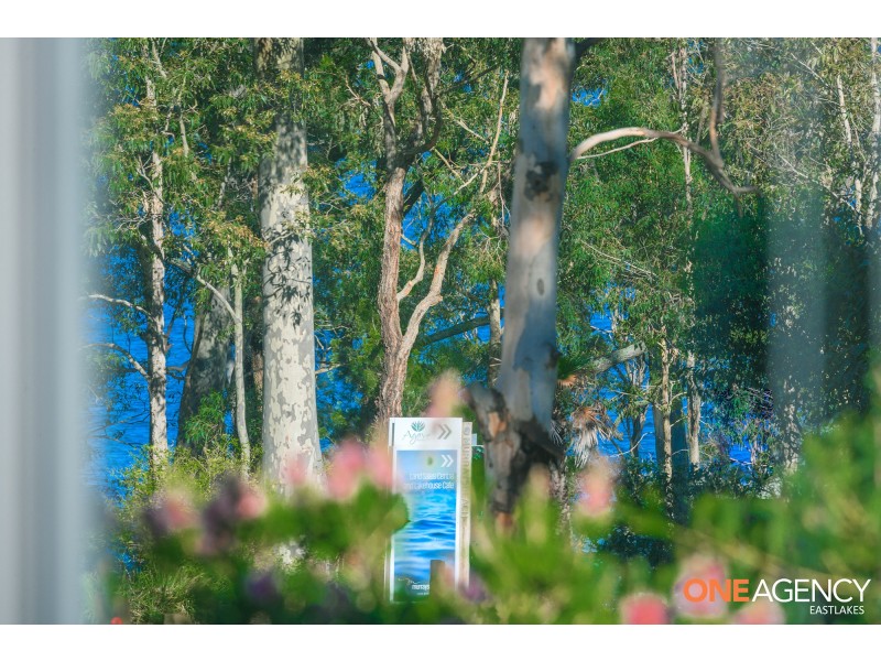 1 The Walk, Murrays Beach NSW 2281