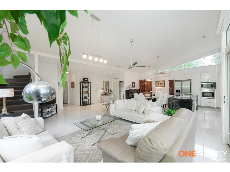 1 The Walk, Murrays Beach NSW 2281