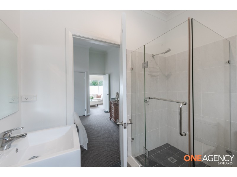 1 The Walk, Murrays Beach NSW 2281