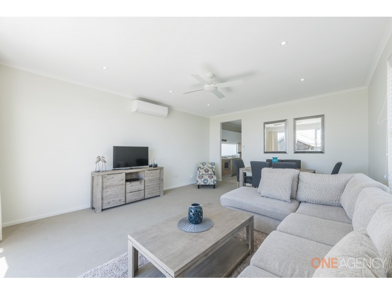 11/43 Seaside Circuit, Caves Beach NSW 2281