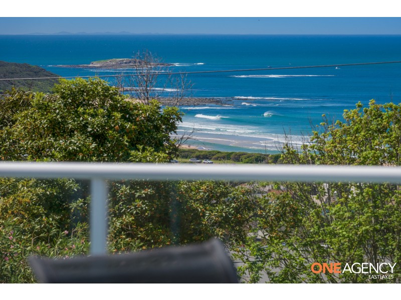 43 Scenic Drive, Caves Beach NSW 2281