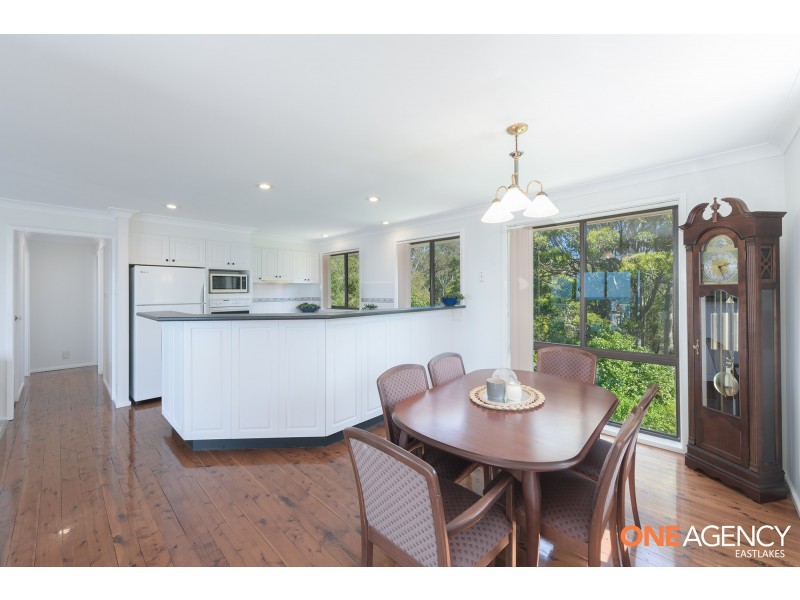 43 Scenic Drive, Caves Beach NSW 2281