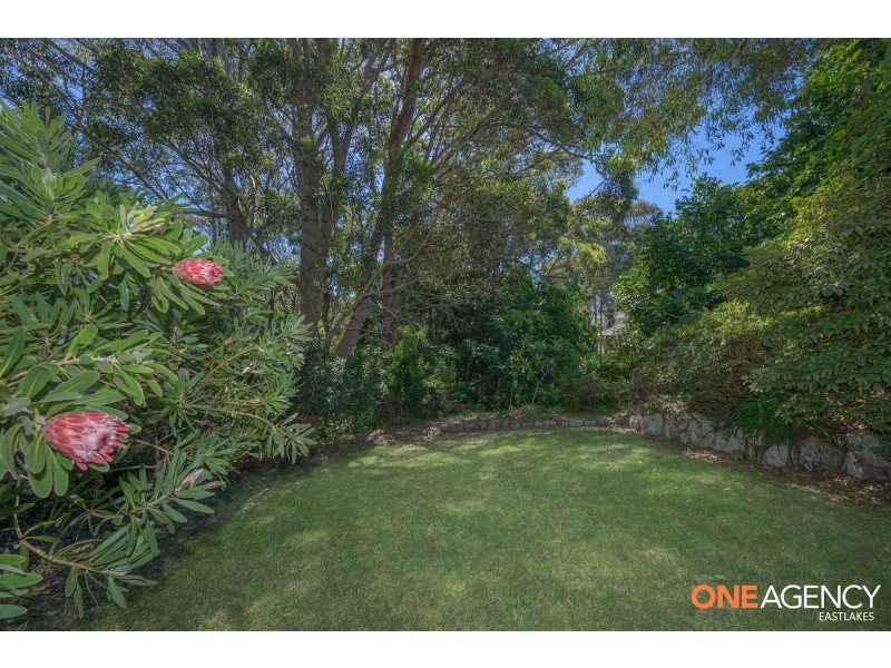 43 Scenic Drive, Caves Beach NSW 2281