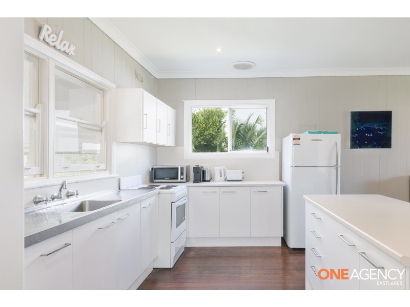 70 Marine Parade, Nords Wharf NSW 2281
