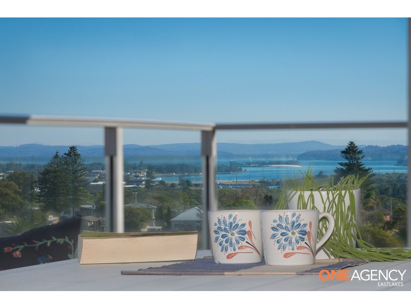 304/1 Mawson Close, Caves Beach NSW 2281