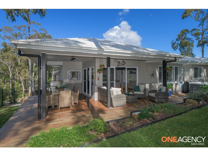 12 Bentwing Parade, Murrays Beach NSW 2281