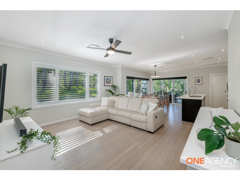 12 Bentwing Parade, Murrays Beach NSW 2281