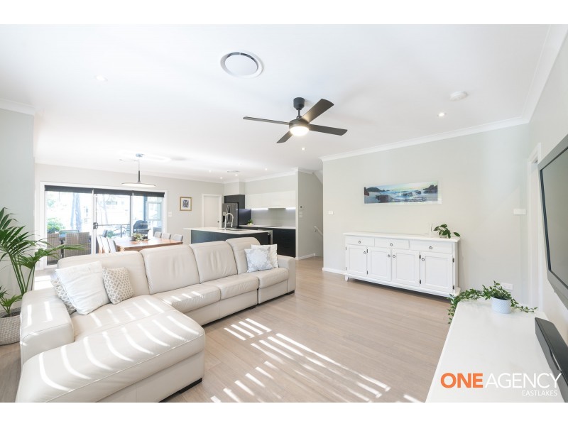 12 Bentwing Parade, Murrays Beach NSW 2281