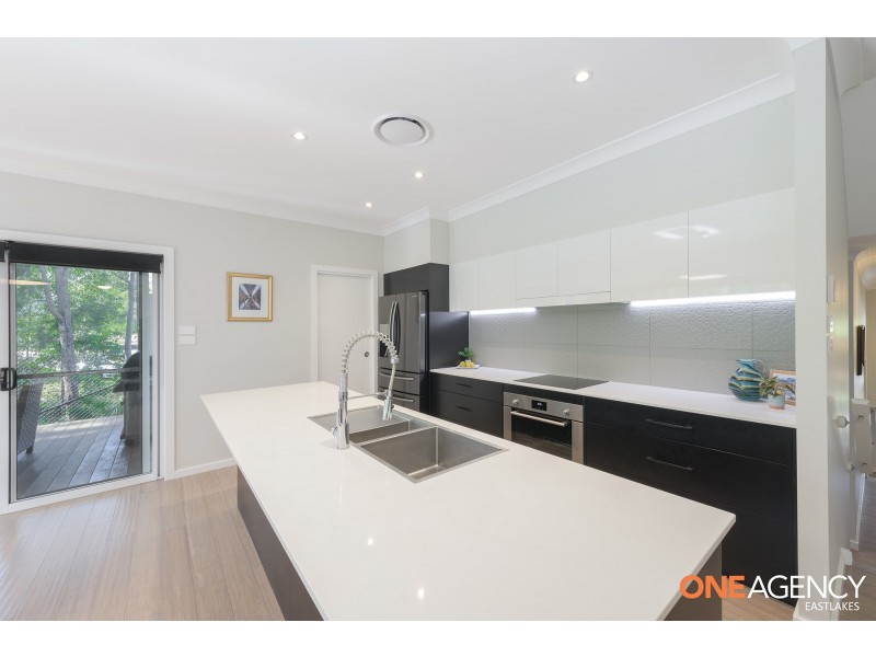 12 Bentwing Parade, Murrays Beach NSW 2281