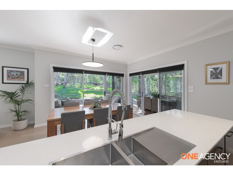 12 Bentwing Parade, Murrays Beach NSW 2281