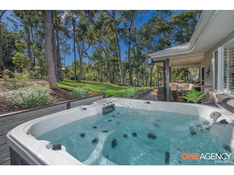 12 Bentwing Parade, Murrays Beach NSW 2281