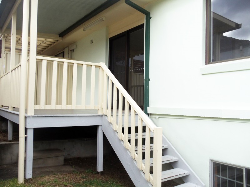 38a Glad Gunson Drive, Eleebana NSW 2282