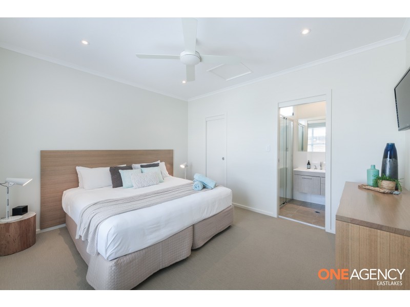 15/5 Island Outlook, Caves Beach NSW 2281