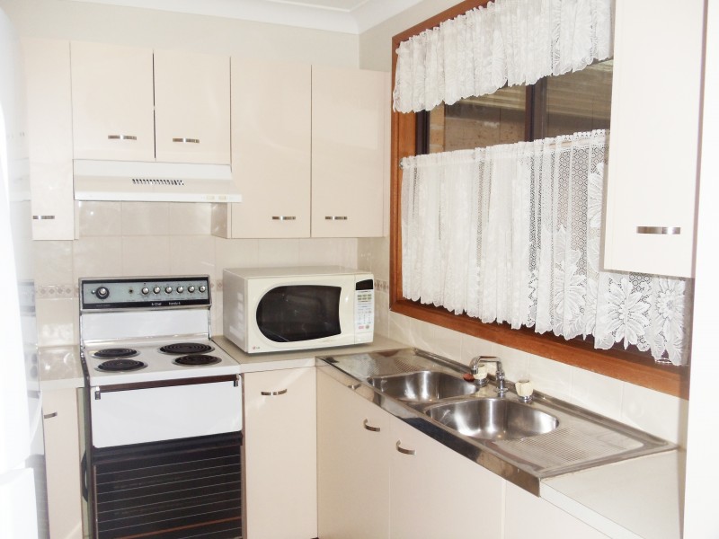 4/16-18 Lake Road, Swansea NSW 2281