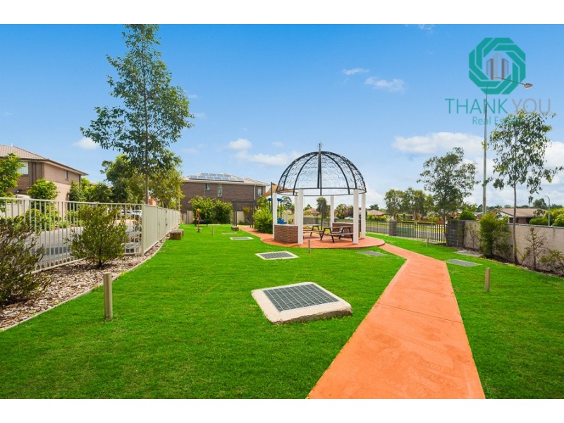 1 Varsha Glade, Woodcroft NSW 2767
