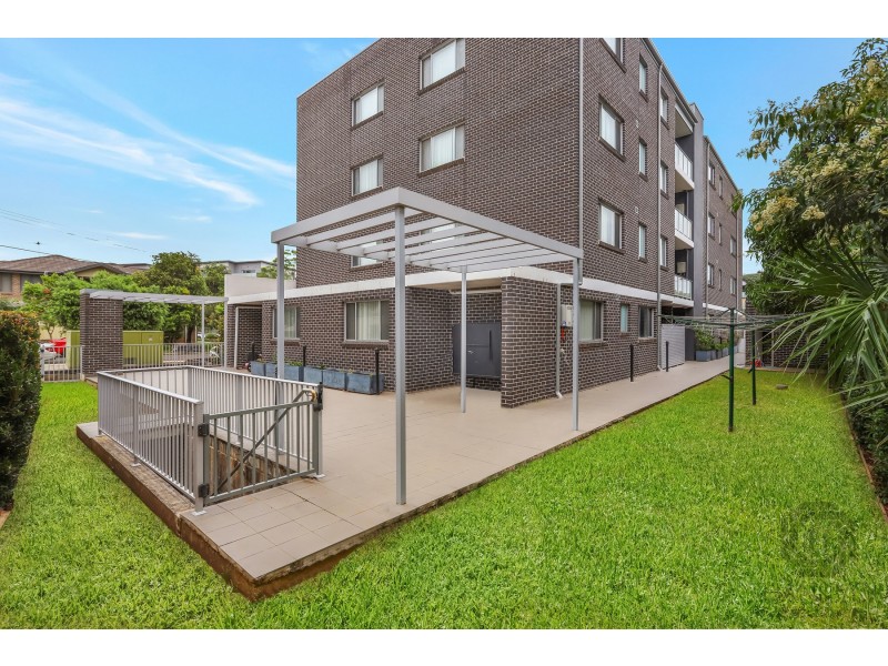 5/1-2 Harvey Place, Toongabbie NSW 2146