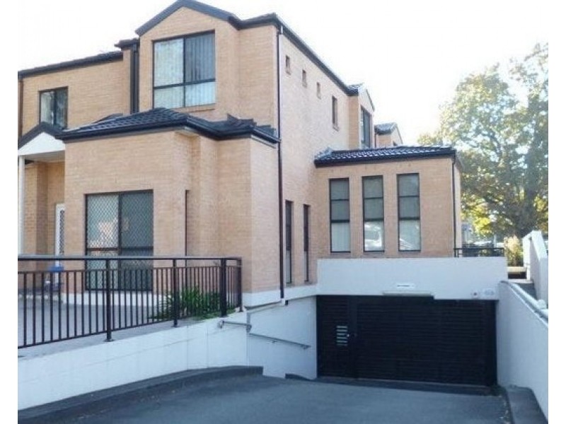 2/3 Mahony Road, Constitution Hill NSW 2145