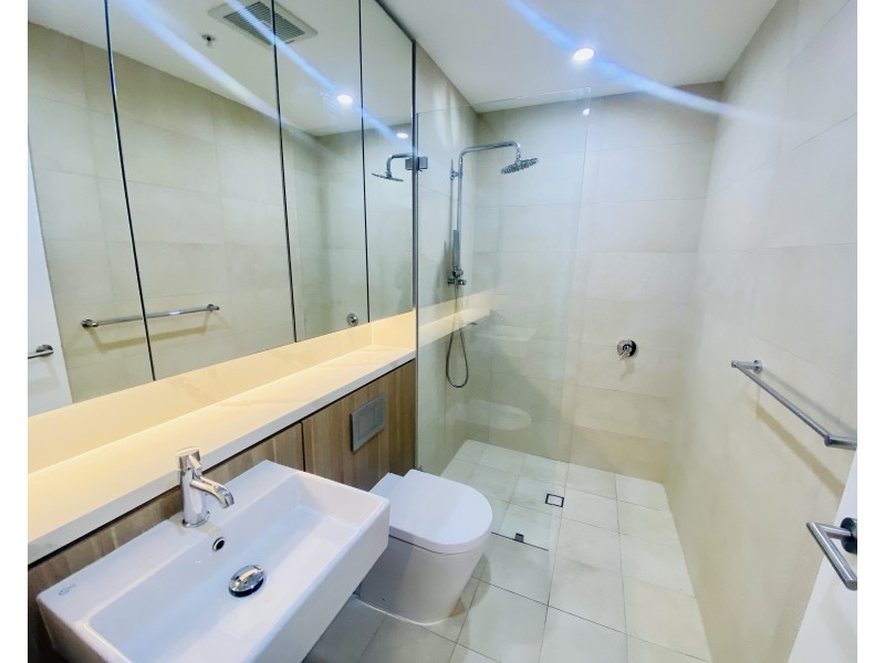 712/5 Maple Tree Road, Westmead NSW 2145