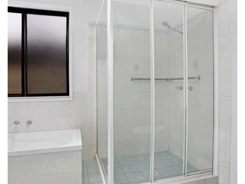 6/5-7 Bando Road, Girraween NSW 2145