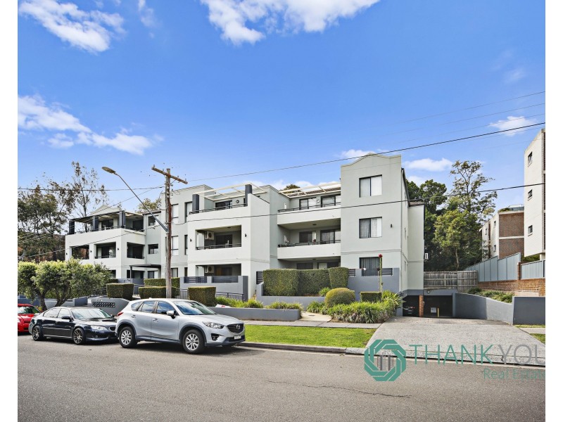 2/30-32 Lydbrook Street, Westmead NSW 2145